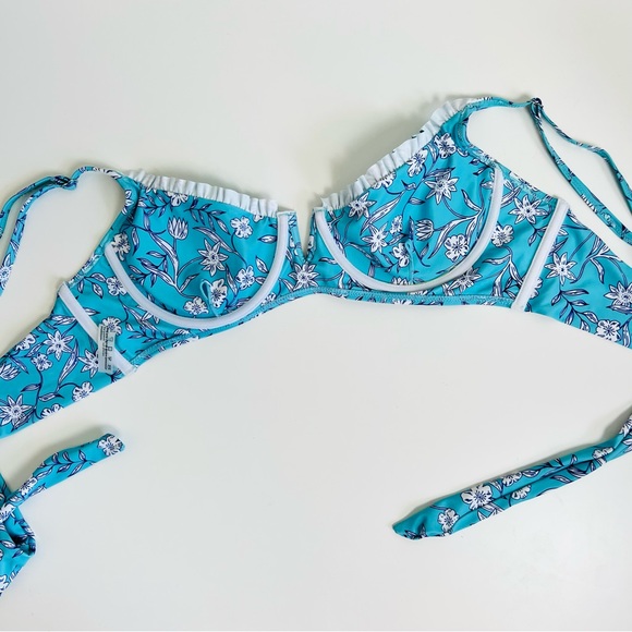 NWT Zaful Floral Blue Floral Ditsy Ruffle Wired Tie Top & High Leg Bikini Set - Picture 7 of 8